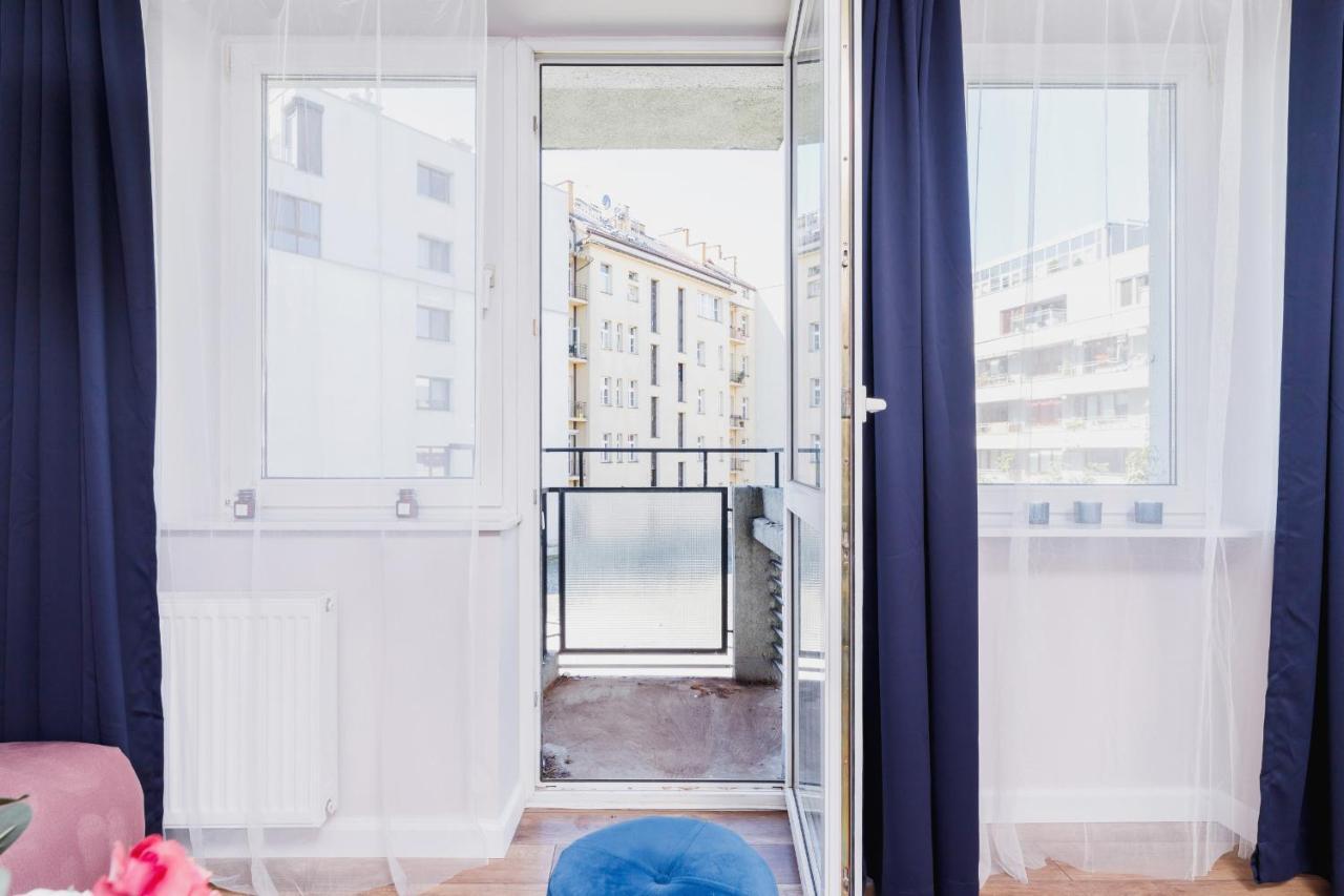 Apartament Przy Bulwarach Wislanych Kosciuszki By Noclegi Renters Kraków Exteriör bild