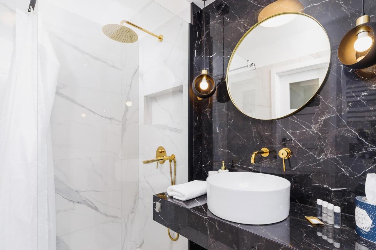 Apartament Przy Bulwarach Wislanych Kosciuszki By Noclegi Renters Kraków Exteriör bild