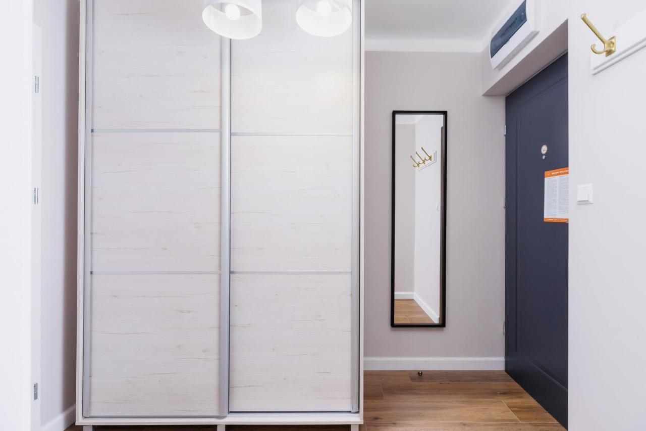 Apartament Przy Bulwarach Wislanych Kosciuszki By Noclegi Renters Kraków Exteriör bild
